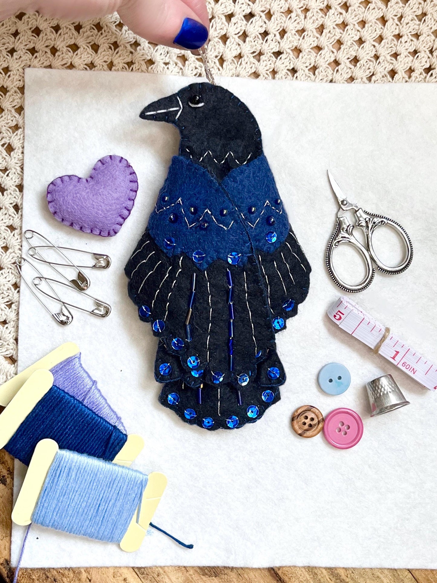 🔥Last Day 49% OFF - 🖤 “Raven’s Keepsake – Guardian of Stitches” 🪡✨| Includes all accessories